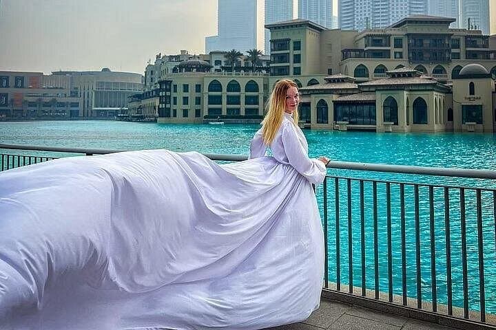 Dubai Flying Dress Drone Videography: Burj Khalifa to Palm Jumeirah photo 2
