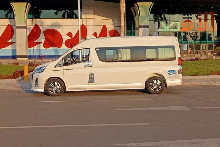 Private Transfer from Luxor to Hurghada: Scenic 4‑Hour Coastal Drive photo 3