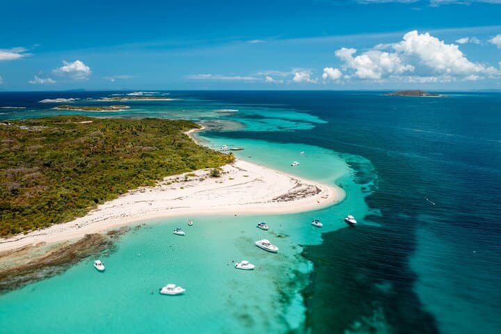 Full-Day Private Boat Tour to Icacos & Palomino Islands (Fajardo) photo 2