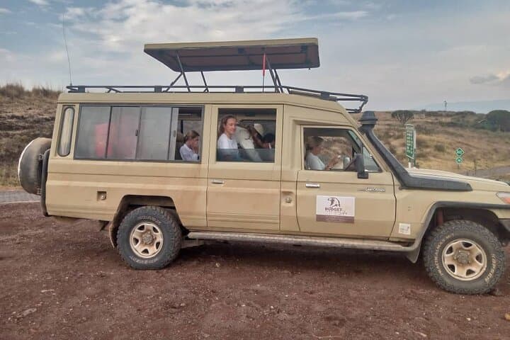 Full-Day Ngorongoro Crater Safari from Arusha: Big Five in a Living Caldera