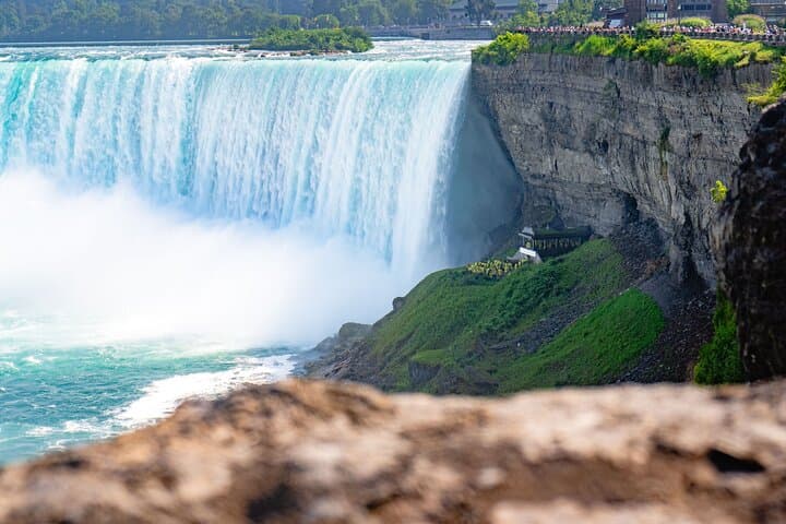 Skip-the-Line Niagara Falls Day Tour from Toronto with Boat Cruise & Maple Tasting photo 6