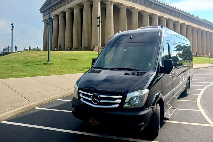Private Knoxville–Nashville Airport Transfer: Comfortable 3-Hour Door-to-Door Ride photo 3