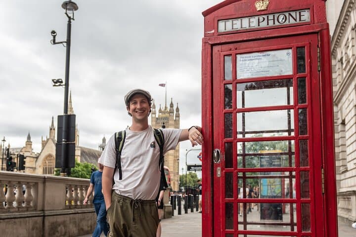 Changing of the Guard & Westminster Abbey: Private Walking Tour of Central London photo 5