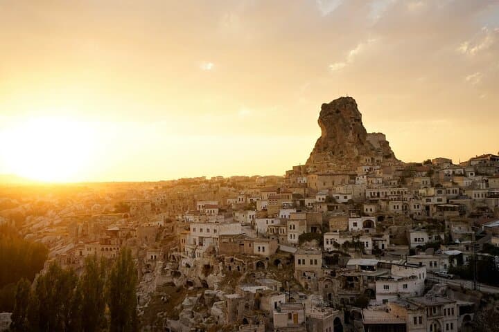 Private One-Day Cappadocia Tour from Istanbul: Göreme, Kaymaklı & Avanos