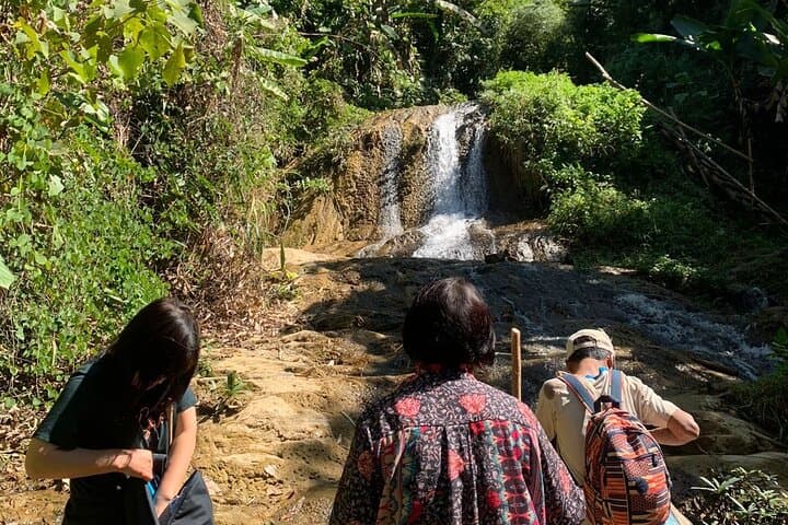 Nong Khiaw to Muang Ngoy: Day Trip to Tad Mok Waterfall, Villages & Kayaking on the Nam Ou photo 4