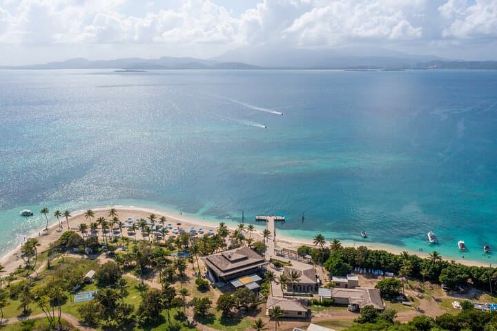 Luxury Half-Day Boat Tour to Fajardo Keys: Snorkel Icacos & Palominos photo 3