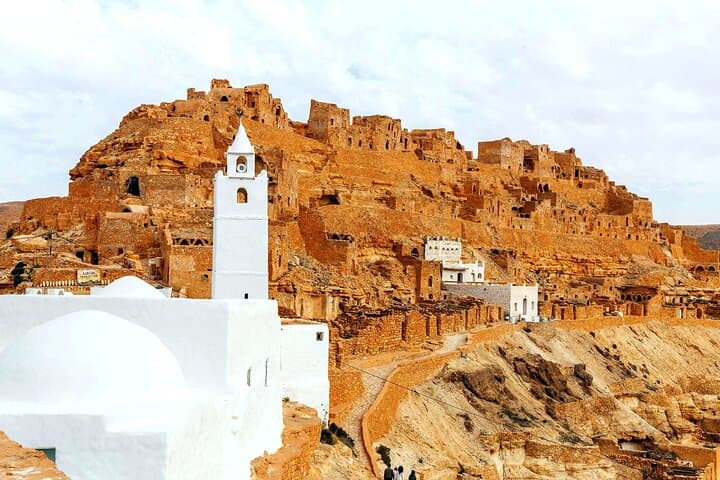 Two-Day Sahara Escape from Djerba: Starry Skies, Camel Treks & Oasis Baths photo 2