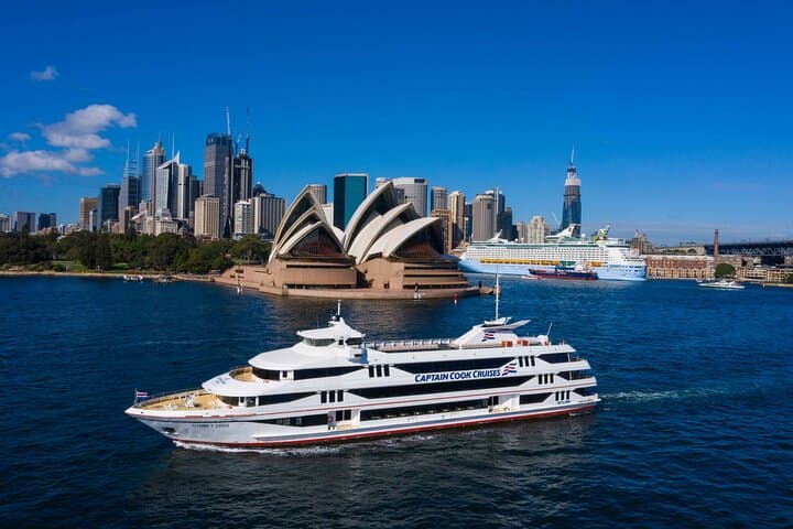 High Tea Cruise on Sydney Harbour: 90-Minute Sparkling Tea with Opera House Views photo 2