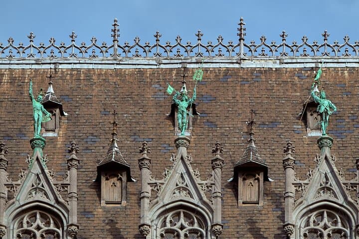 Brussels Old Town Private Guided Walking Tour — Grand Place, Cathedral & Hidden Gems photo 5