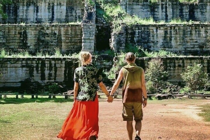 Koh Ker & Beng Mealea Day Tour from Siem Reap — Prasat Thom Pyramid and Overgrown Beng Mealea photo 4