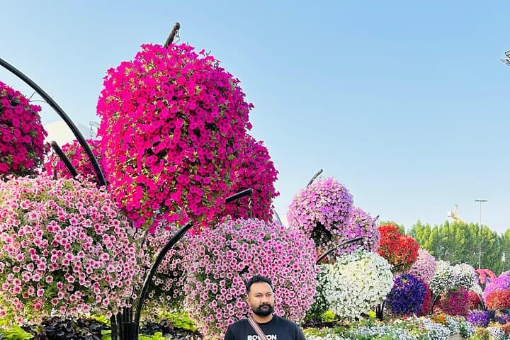 Dubai Miracle Garden: Skip-the-Line Tickets with Hotel Transfers photo 4