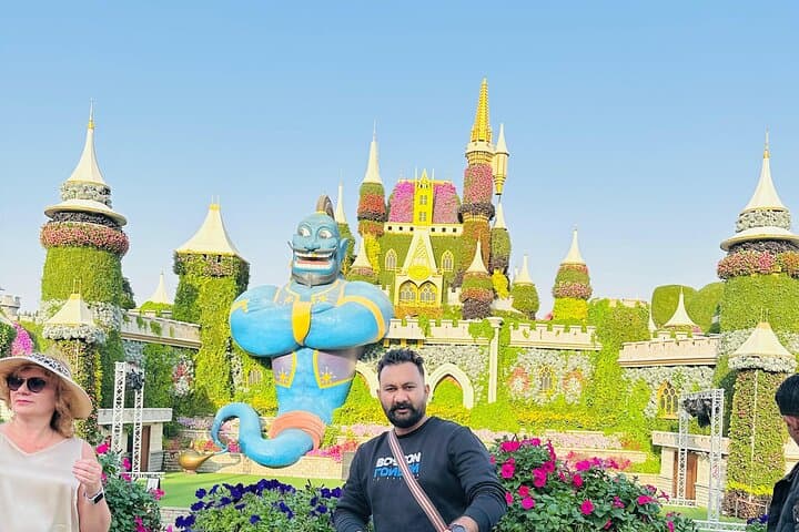 Dubai Miracle Garden: Skip-the-Line Tickets with Hotel Transfers