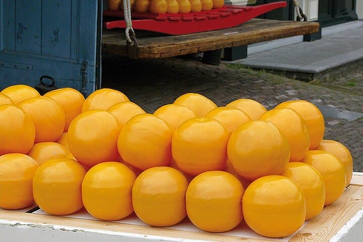 Zaanse Schans Windmills, Edam, Volendam & Marken Day Trip from Amsterdam