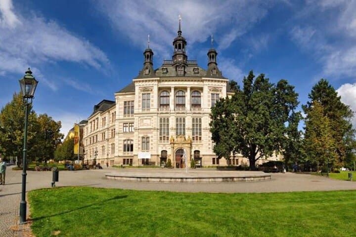 Self-Guided Pilsen Audio Walk: Synagogue, Cathedral Tower & Pilsner Tasting photo 2