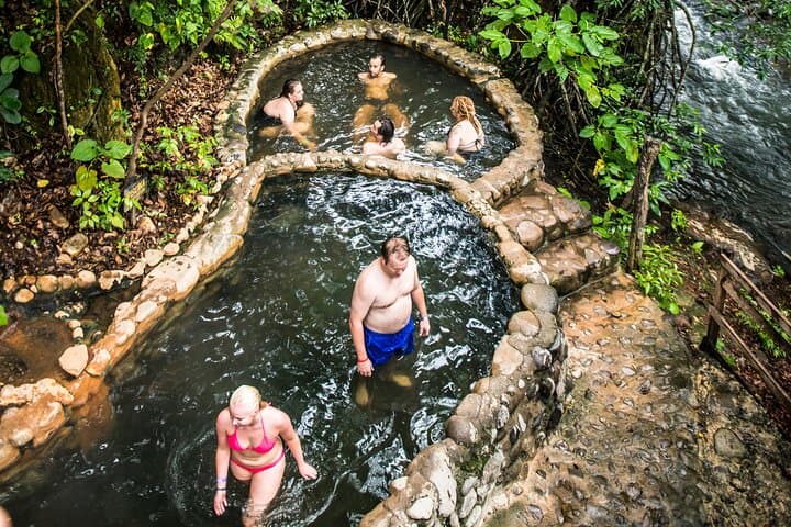 Hacienda Guachipelin Mini Combo: Río Negro Hot Springs, La Oropéndola Waterfall & Lunch photo 6