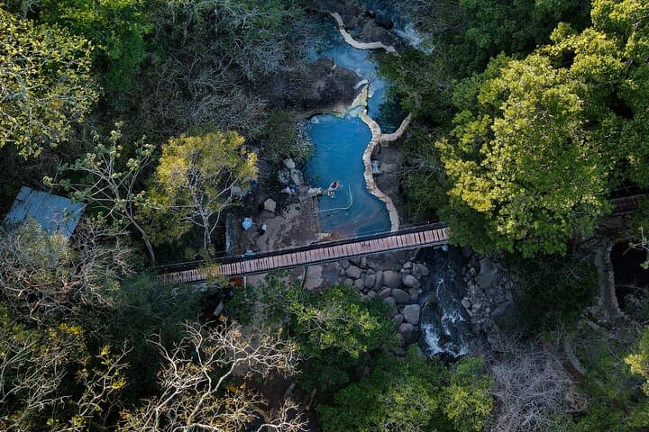 Hacienda Guachipelin Mini Combo: Río Negro Hot Springs, La Oropéndola Waterfall & Lunch photo 2