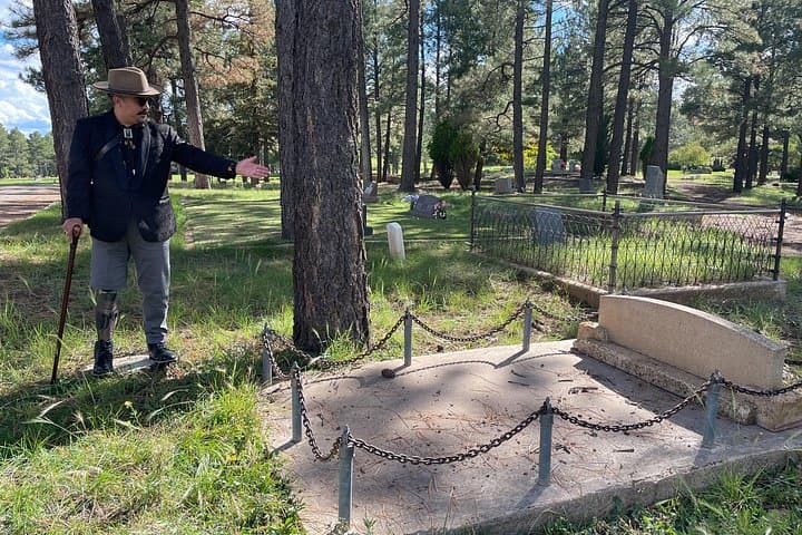 Flagstaff Cemetery Haunted History Tour: Ghostly Tales & True Crime Walk in Arizona photo 4