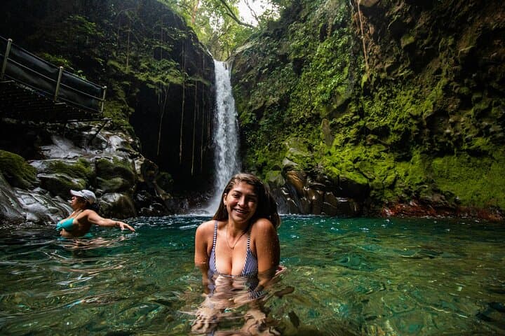 Rincón de la Vieja Hike, Hot Springs & Turquoise Waterfall — Guided Day Trip from Liberia photo 4