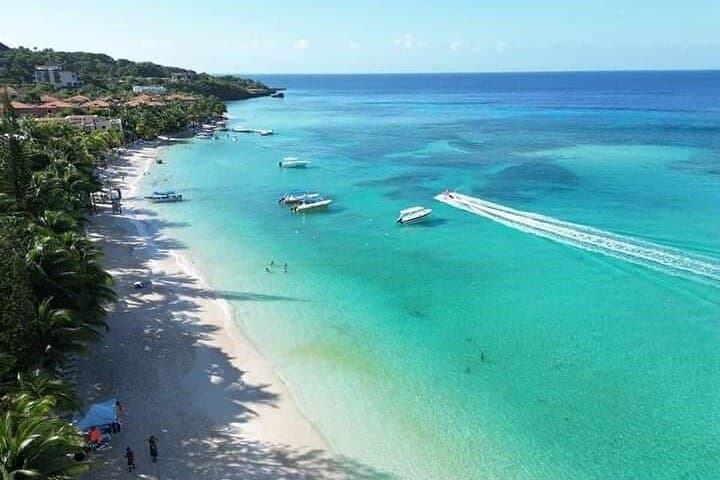 Roatán West Side: West Bay Snorkel, Emerald Beach & Island Flavors photo 4