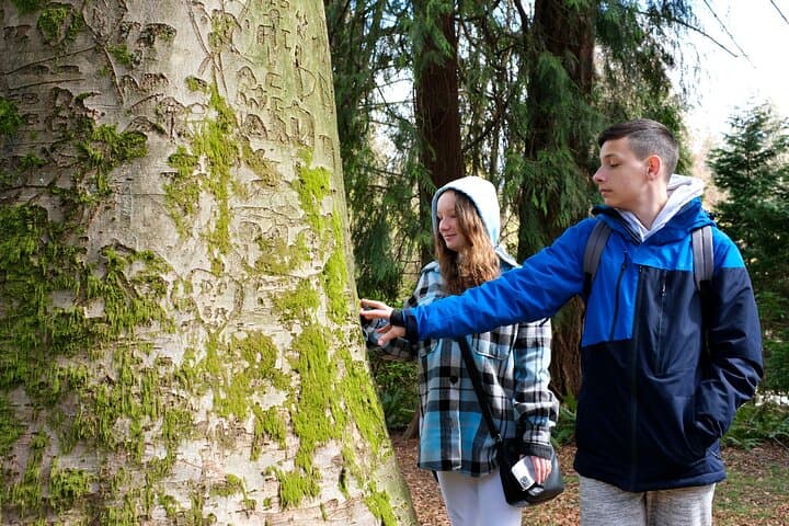 Gastown Family Walking Tour: Private 2-Hour Historic Vancouver Stroll photo 2