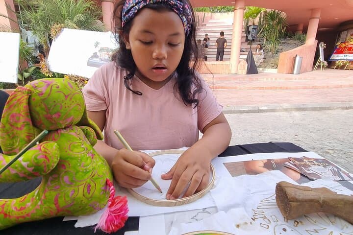 Discover Tranquility at a Bali Batik Workshop photo 4