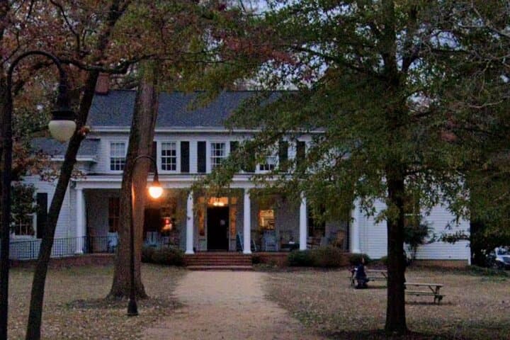Chapel Hill Ghost Walk: Haunted History Tour of Downtown Chapel Hill photo 1
