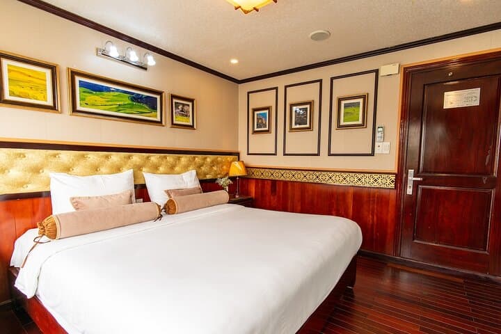 Bai Tu Long Bay: Serene 2-Day Cruise from Hanoi photo 6