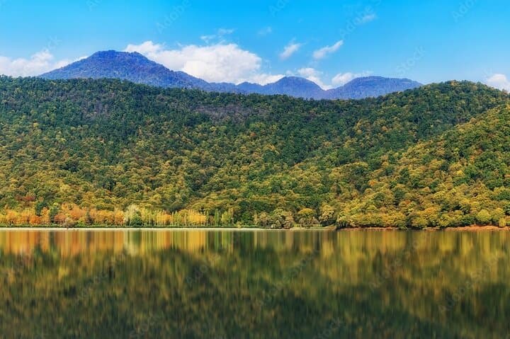 4-Day Baku to Sheki and Qax Cultural & Nature Tour (Hotel Included)