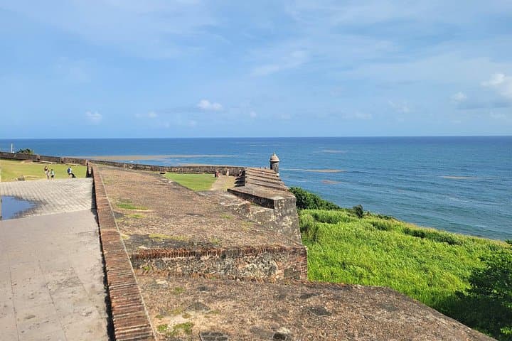 Old San Juan Sightseeing: 2-Hour Guided Tour of El Morro & Colonial Streets photo 4