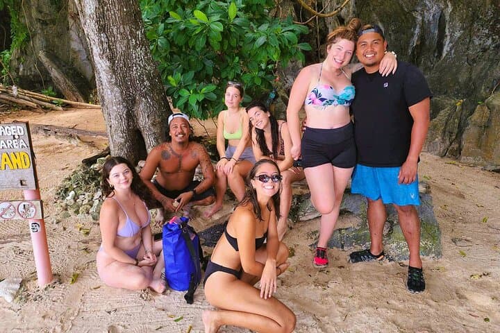 El Nido Private Tour D: Small Lagoon, Cadlao Lagoon & Secluded Beaches with Lunch photo 4