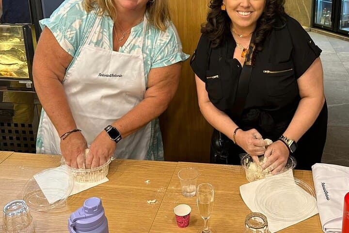 From Rome to Naples: Master the Neapolitan Pizza in a Half-Day Class photo 4