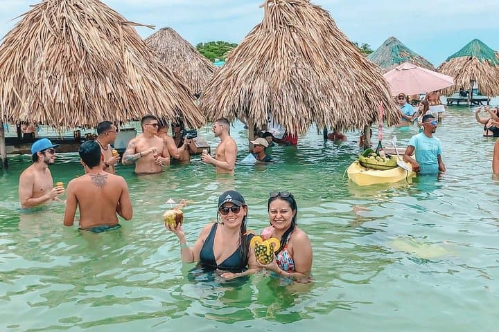 Full-Day Cholon & Barú Speedboat Tour with Lunch from Cartagena photo 1