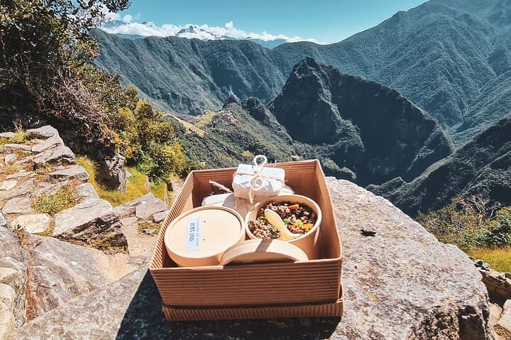 Short Inca Trail: 2-Day Hike to Machu Picchu via the Sun Gate photo 4
