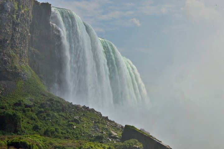 Niagara Falls Day Trip from NYC: Maid of the Mist & Niagara Falls State Park in One Day photo 4