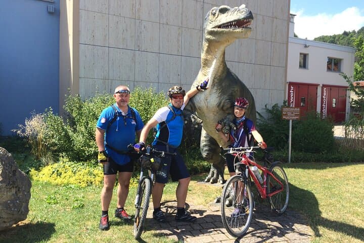 Prague Bike Tour: 3-Hour Guided Ride Through the Vltava and Castle District photo 4