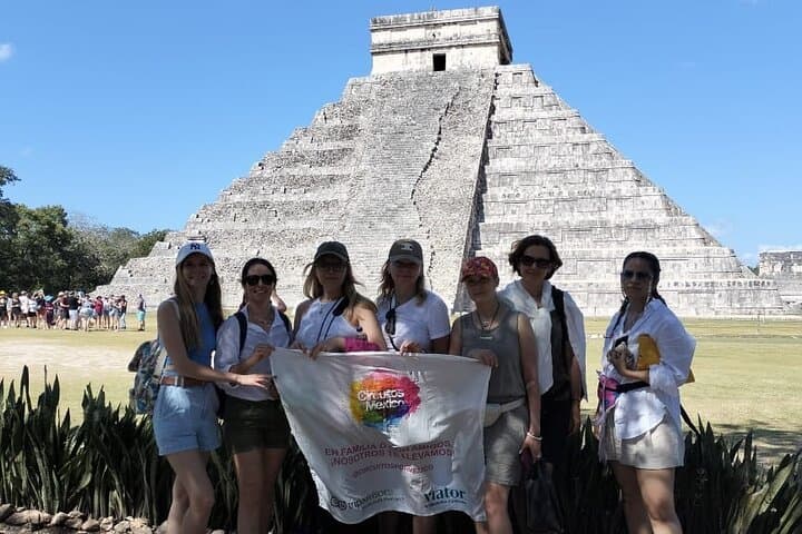2-Day Private Tour: Chichén Itzá, Cenote Ik Kil & Tulum from Cancún