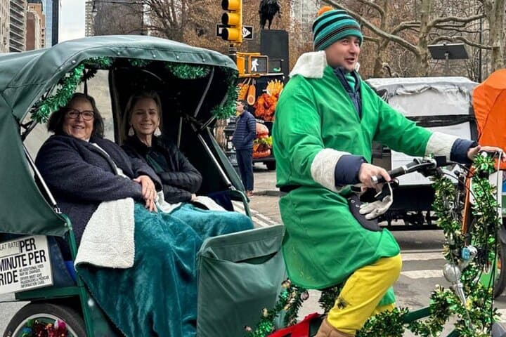 Central Park Pedicab Movie Locations Tour: Home Alone 2 & Elf Filming Sites