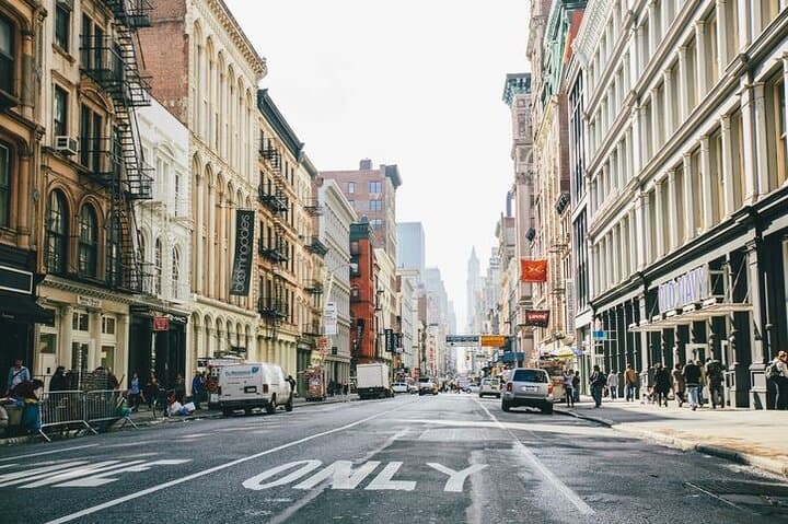 Capture NYC: Personalized Photo Tours with a Local Expert photo 6