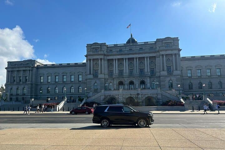 Washington DC Private Black Car Hourly Chauffeur Service — Flexible Luxury Transportation photo 4