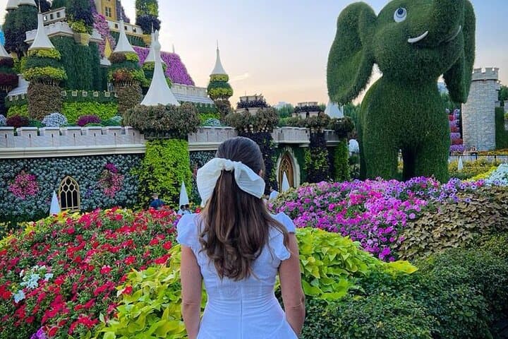 Dubai Miracle Garden with Transfer: Seasonal Flower Display & Visitor Guide photo 5