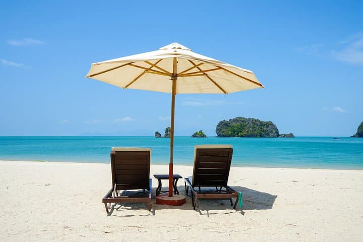 Private Half-Day Langkawi Tour — Eagle Square, Durian Perangin & Tanjung Rhu