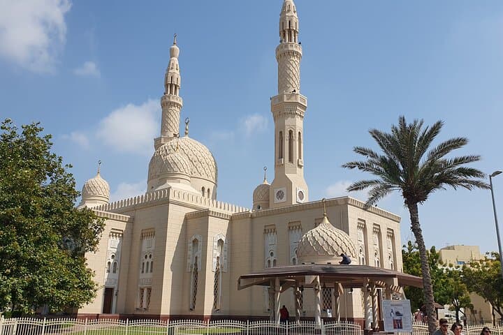 Private Guided Dual-Language Dubai Highlights Tour photo 2