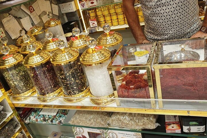 Private Guided Dual-Language Dubai Highlights Tour photo 3