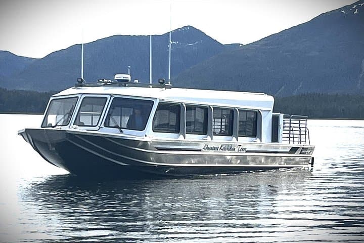 Tales & Tides: Ketchikan Alaskan Lore & Wildlife Cruise photo 2