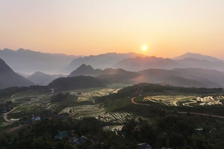 Sapa Muong Hoa Trek with Ethnic Minority Guide — Half-Day Cultural Trek photo 3