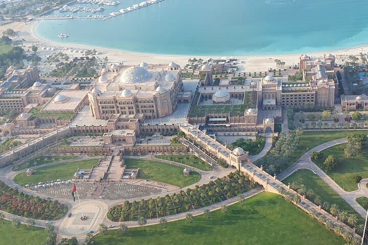 Private Full-Day Abu Dhabi Guided Tour: Sheikh Zayed, Louvre & Yas Island Highlights photo 5