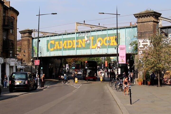 Camden Market Food & Music Walking Tour — 10+ Tastings and Movie Sites photo 4