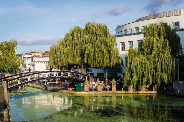 Camden Market Food & Music Walking Tour — 10+ Tastings and Movie Sites photo 2