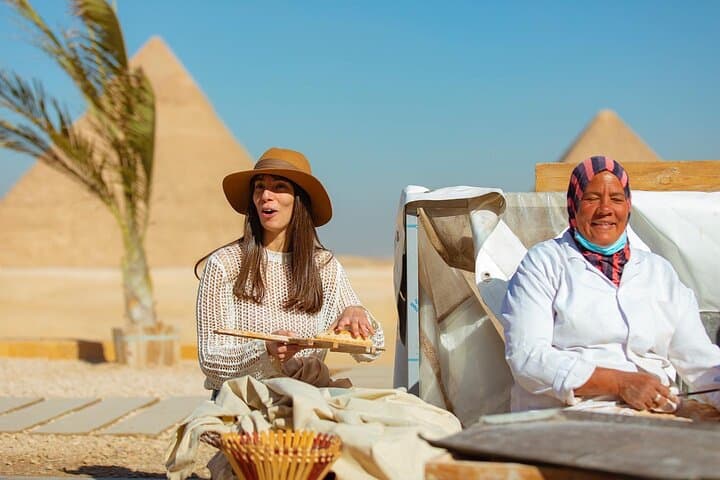 Giza Pyramids Morning Tour with Nine Pyramids Lounge Breakfast — From Cairo photo 2