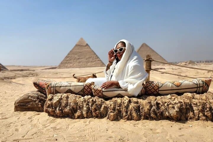 Giza Pyramids Morning Tour with Nine Pyramids Lounge Breakfast — From Cairo photo 4